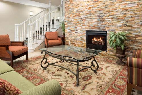 Gallery image of Country Inn & Suites by Radisson, Columbus West, OH in Columbus