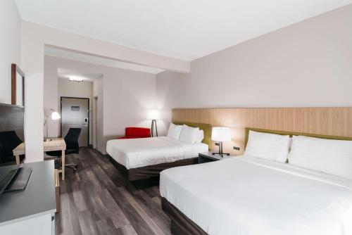 Country Inn & Suites by Radisson, Wolfchase-Memphis, TN Image