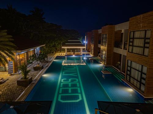 Bazén v ubytování Only Seed Resort 欧芮希度假酒店 nebo v jeho okolí