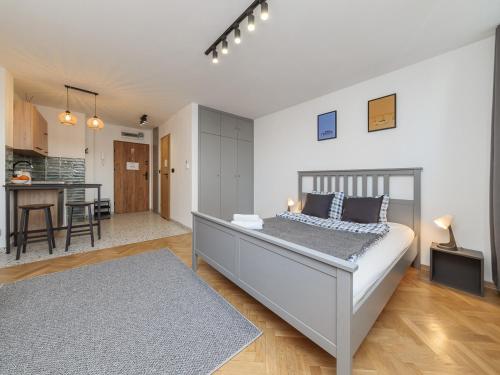 Metro ONZ apartment/Warsaw central