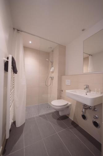 Bilik mandi di NEOApartments