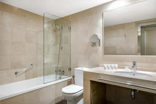 AC Hotel Victoria Suites by Marriott photo 4