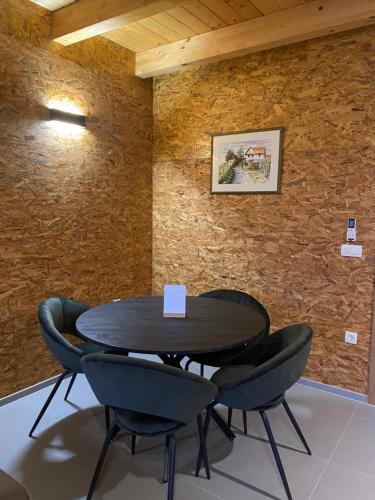 Green Valley Apartments – Photos 3