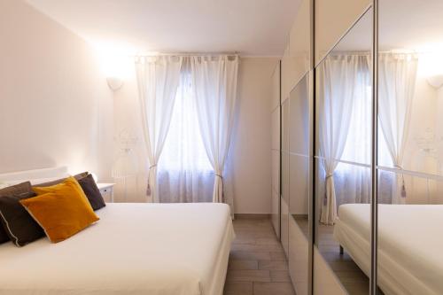 Gallery image of Gattamelata Fiera Lodge in Milan