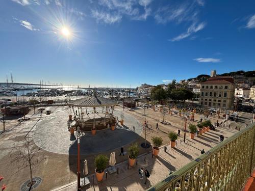 Cannes : Agréable et lumineux appartement vue mer
