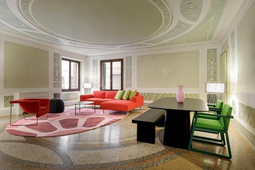 Palazzo Dei Fiori by Room Mate photo 24