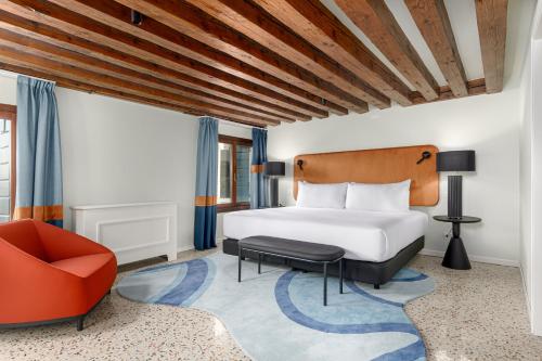 Palazzo Dei Fiori by Room Mate photo 49