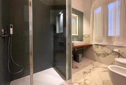 Et badeværelse på La Casa Al Mare