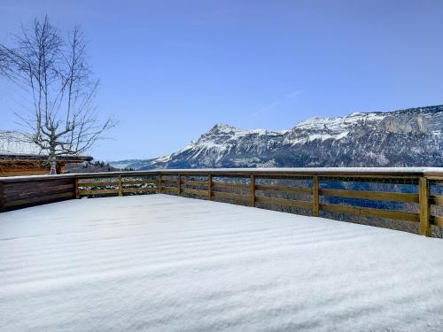 Photo de la galerie de l'établissement CH201 Chalet 6 Pers, aux Carroz d'Arâches