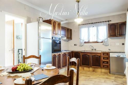 Martin 's Villa. House on the beach with pool