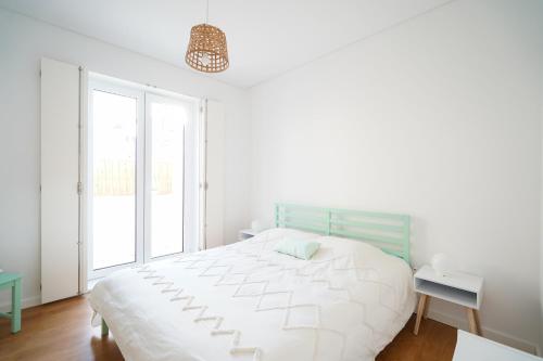 Upstairs Apartment in Mint house - Beach nearby, Balcony and Electric standing desk for remote work