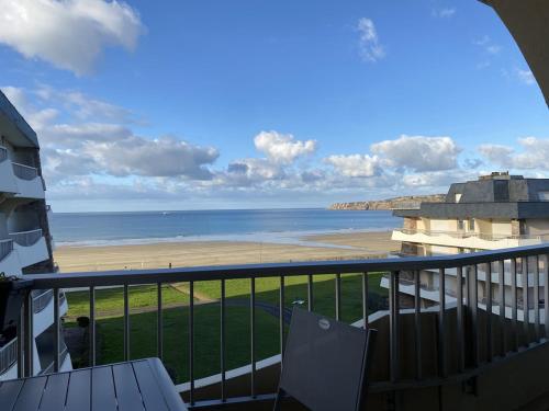 471 - Appartement T2 avec terrasse pleine vue mer