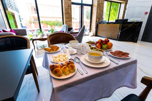 Đồ ăn tại/gần khách sạn