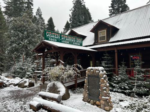Green Springs Inn trong mùa đông