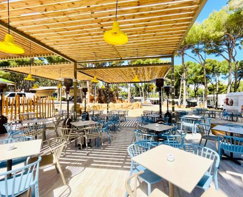 Restoran atau tempat lain untuk makan di Interpals Eco Resort