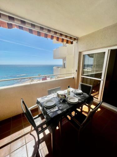 Benalbeach Beach Front Apartment