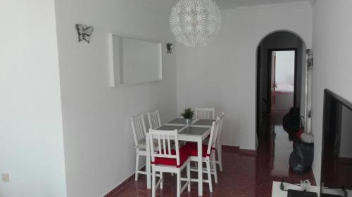 Stylish Apartment With Terrace Arroyo De La Miel
