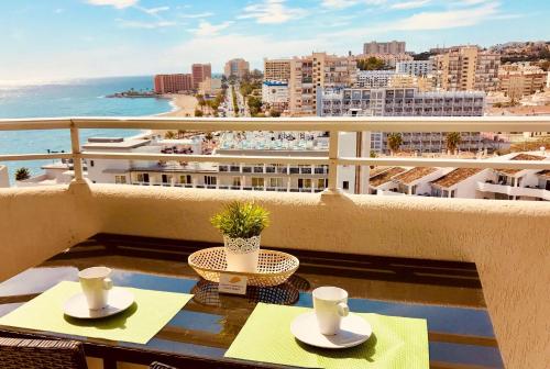 Deluxe Apartment Sea View & Large Terrace