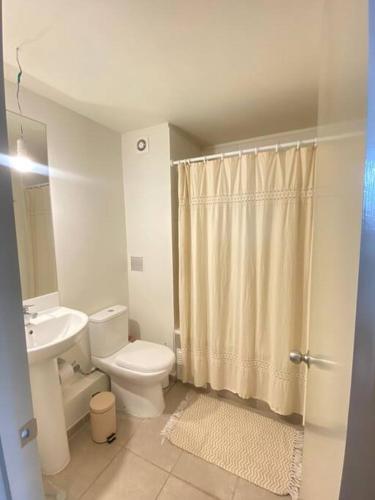 Ett badrum på Apartamento en La Serena, Puertas del mar