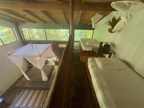 Galería fotográfica de Canaima Chill House en Santa Teresa Beach