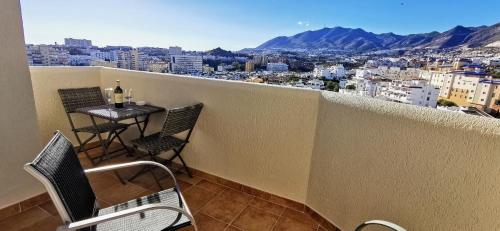 Benalmadena Front Line Sea View 1 Bedroom Large Apartment