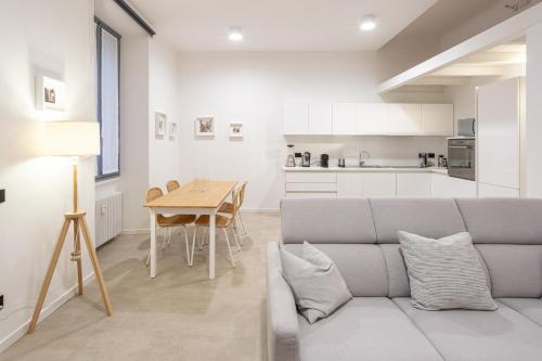 Sant Ambroeus Garden Apartment