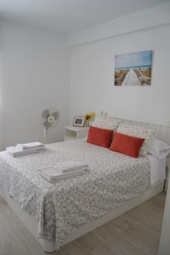 Cozy and well connected apartment