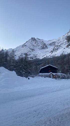 L'établissement Hotel Miravalle en hiver