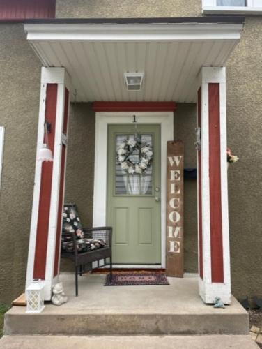 Gallery image of Anoka Apartments in Historical Victorian House in Anoka
