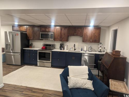 Η κουζίνα ή μικρή κουζίνα στο Spacious Pawtuckaway Getaway