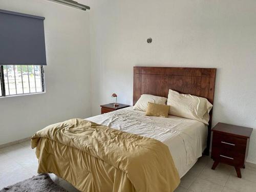מיטה או מיטות בחדר ב-Casa Sanchez with Private Pool