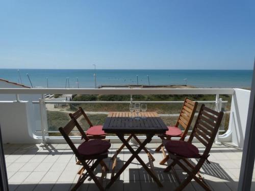 Notre-Dame-de-Monts - Appartement 58m² avec 2 chambres, parking, balcon - 4 personnes - FR-1-540-243