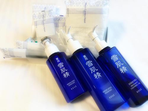 a group of three blue and white toothbrushes at Mars Garden Hotel Hakata in Fukuoka