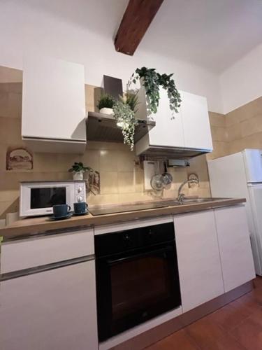Una cocina o zona de cocina en LaMarina