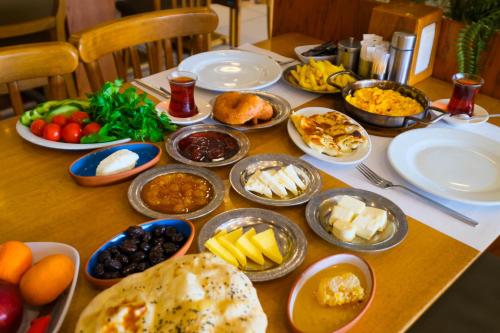 Jídlo v hotelu nebo okolí