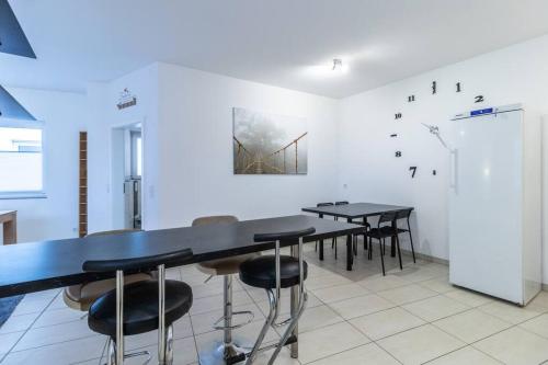 Η κουζίνα ή μικρή κουζίνα στο 200m² Wohnung mit 6 Schlafzimmer