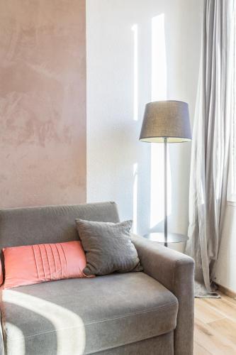 Photo de la galerie de l'établissement Charmant Studio au Cœur de la Place des Cardeurs, à Aix-en-Provence