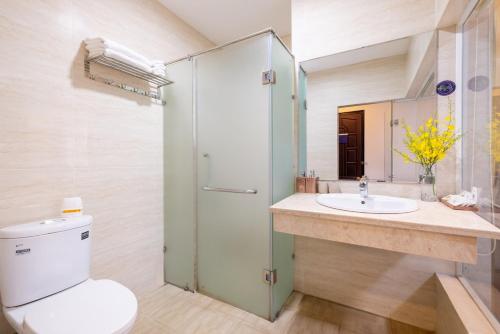Een badkamer bij Sandals Hotel