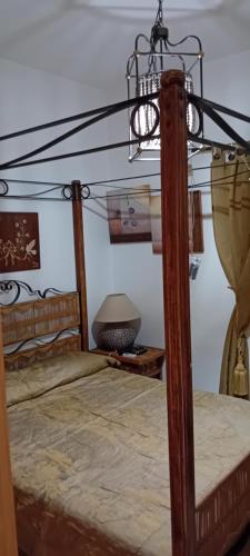 Ένα ή περισσότερα κρεβάτια σε δωμάτιο στο VILLA CRYSTAL BLUE SEA