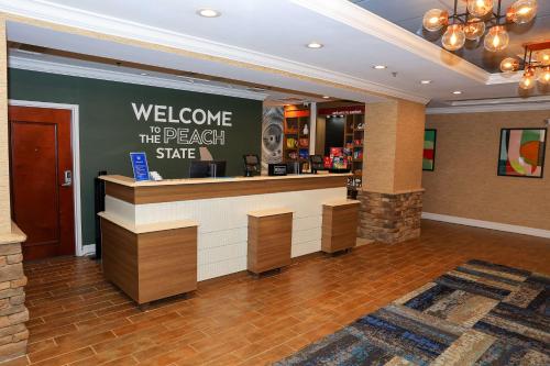 Hampton Inn Atlanta-Canton – Photos 2