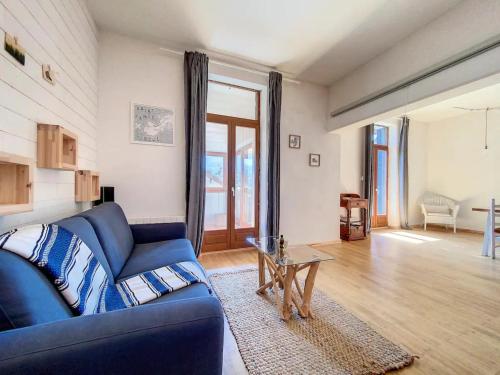 Χώρος καθιστικού στο T4 cosy et écologie lac et montagne