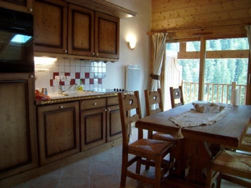 Appartement 6 pers avec piscine, 2 chambres, parking, Crest-Voland - FR-1-733-130