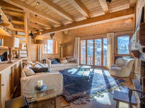 Appartement luxe 4 pièces + studio, terrasse Sud, centre Val-d'Isère, 2023, 8 personnes