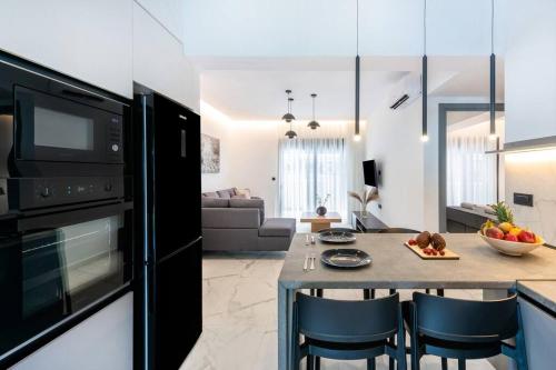 Rhodes Center Luxury Apartments #2