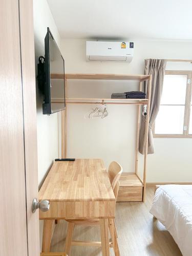 Μια τηλεόραση ή/και κέντρο ψυχαγωγίας στο 48 House