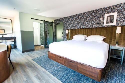 voco The Darwin - Atlanta Midtown, an IHG Hotel Image