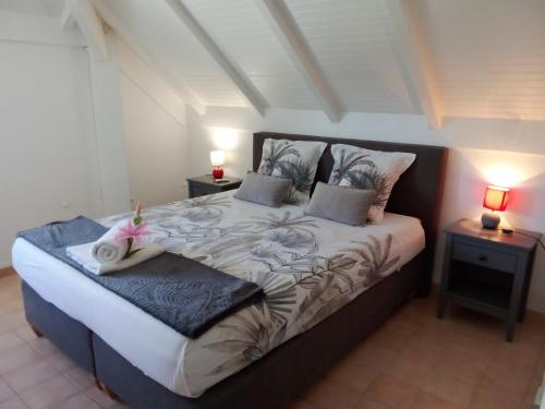 Llit o llits en una habitació de Ravinala