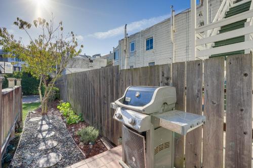 Gallery image of San Francisco Home with Hot Tub about 2 Mi to Downtown! in San Francisco