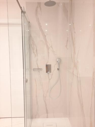 Ένα μπάνιο στο B&B Demar Residence & Dependance