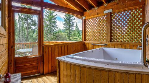 Fotografie z fotogalerie ubytování Green Springs Inn v destinaci Ashland